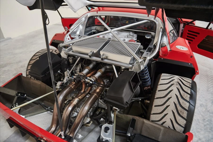 1992 Ferrari F40 - Image 5 of 8