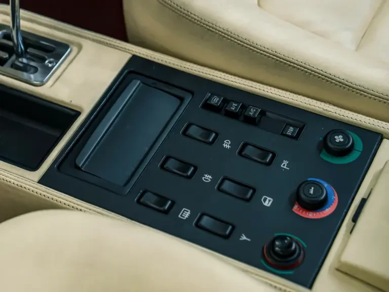 1992 Ferrari Mondial t - Image 10 of 19