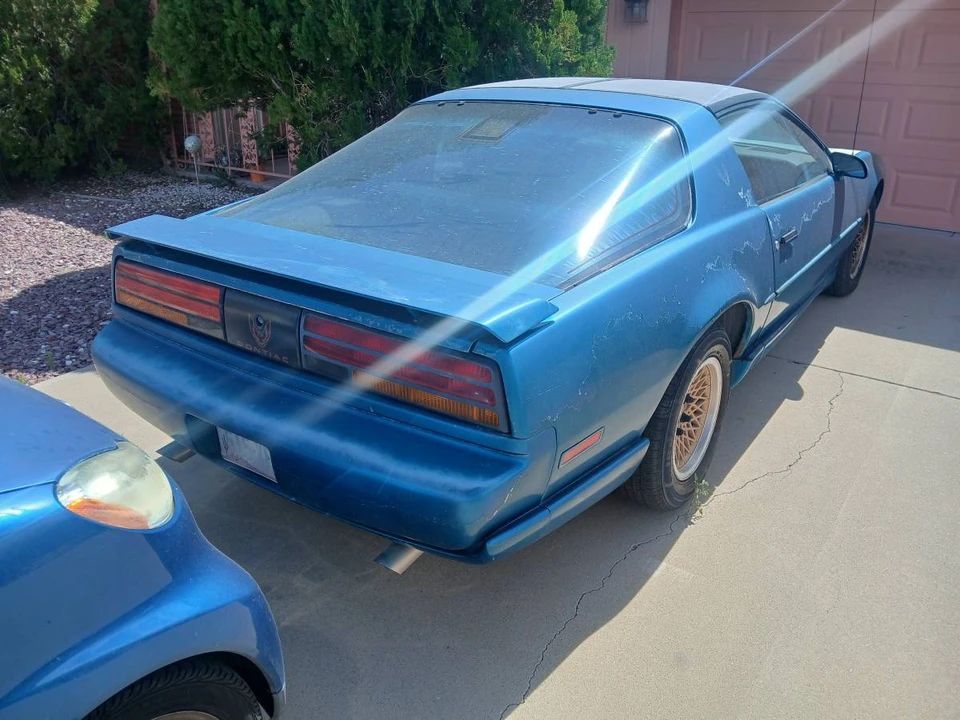 1992 Pontiac Firebird 3rd Gen - Image 3 of 6