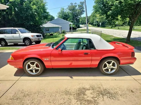 1992 Ford Mustang Convertible