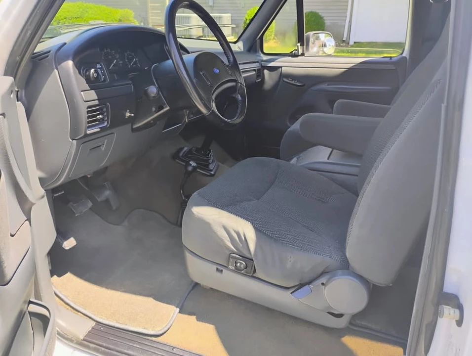 1992 Ford Bronco 5th Gen - Image 8 of 20