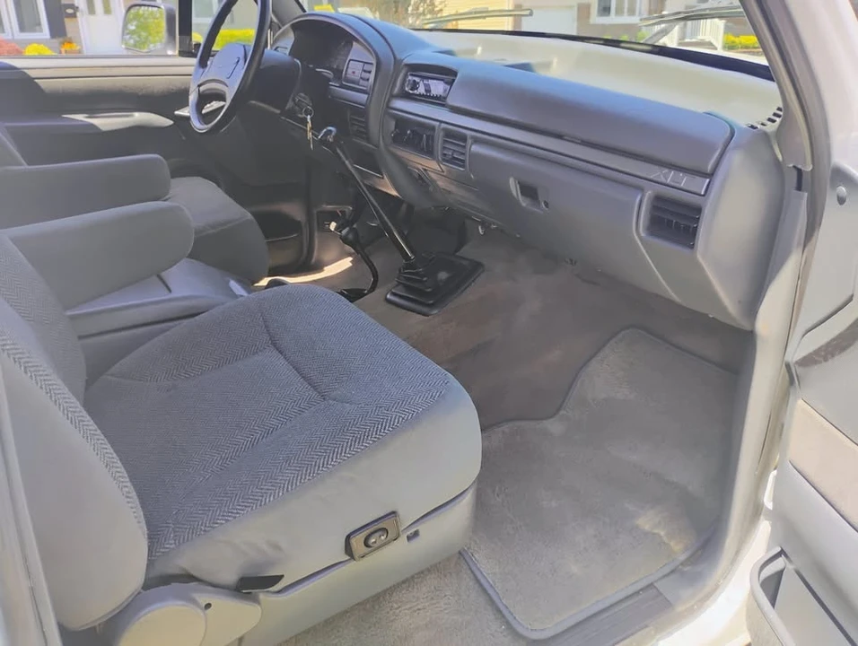 1992 Ford Bronco 5th Gen - Image 13 of 19