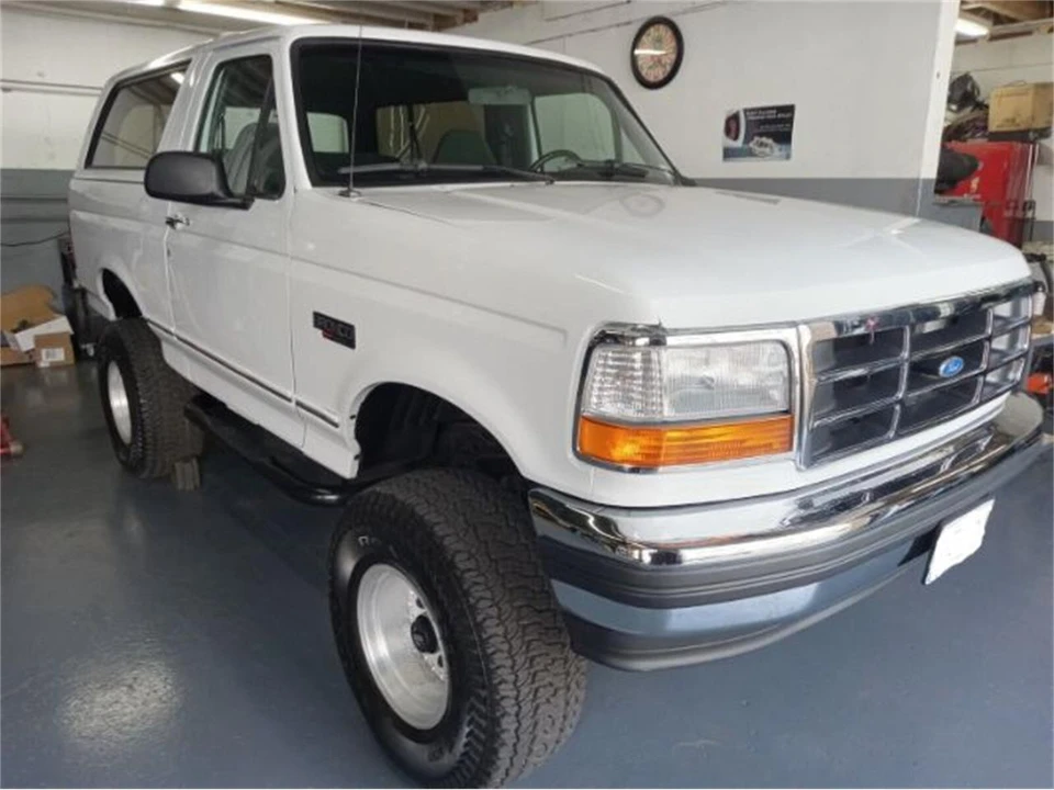 1992 Ford Bronco 5th Gen - Image 5 of 30