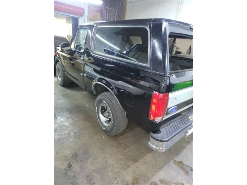 1992 Ford Bronco 5th Gen - Image 10 of 10