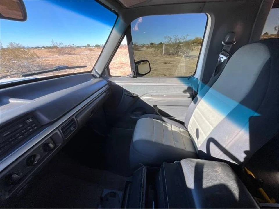 1992 Ford Bronco 5th Gen - Image 8 of 12