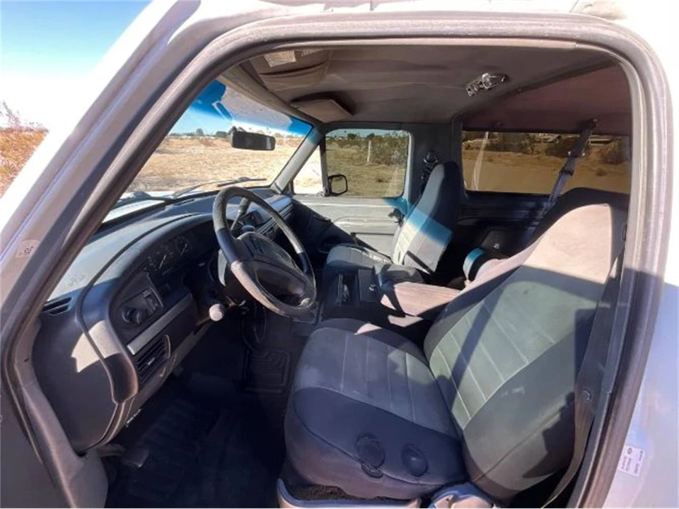 1992 Ford Bronco 5th Gen - Image 5 of 12