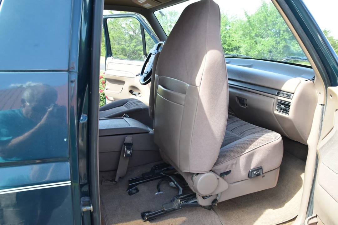 1992 Ford Bronco 5th Gen - Image 6 of 21