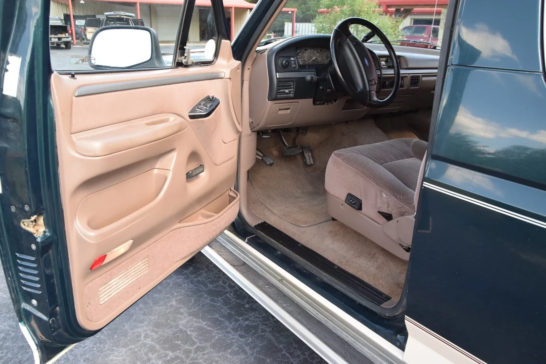 1992 Ford Bronco 5th Gen - Image 12 of 21