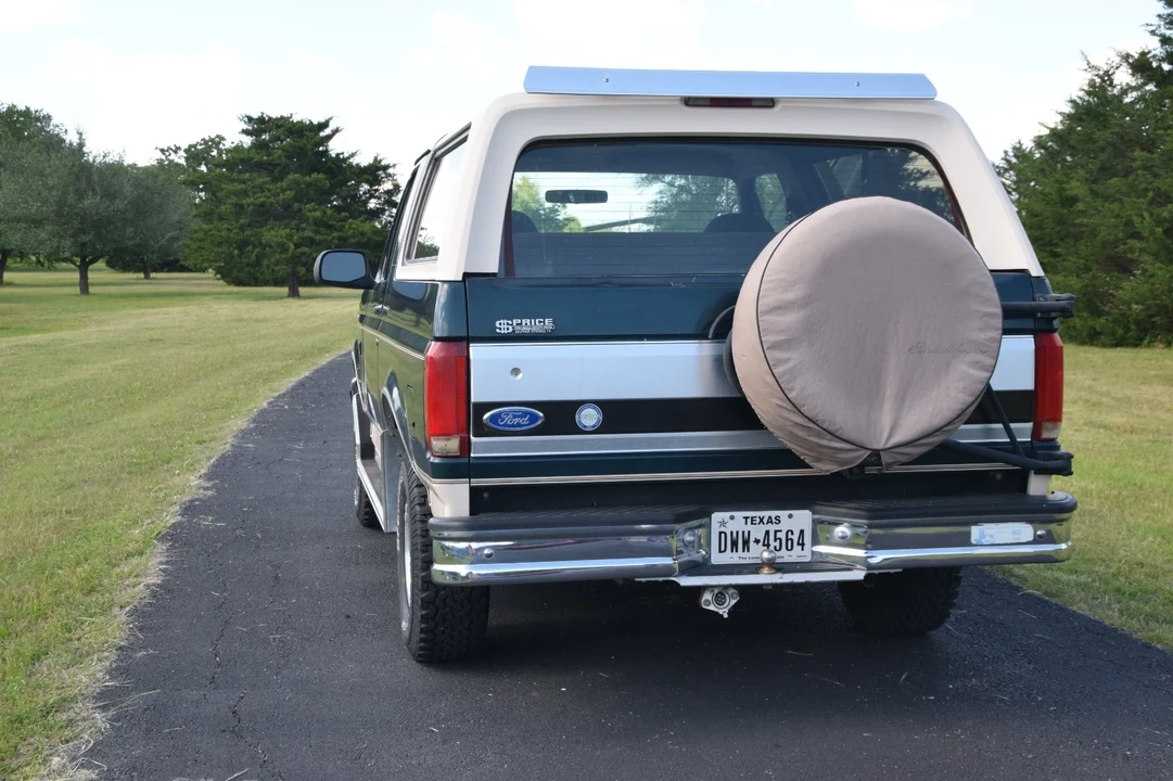 1992 Ford Bronco 5th Gen - Image 5 of 21