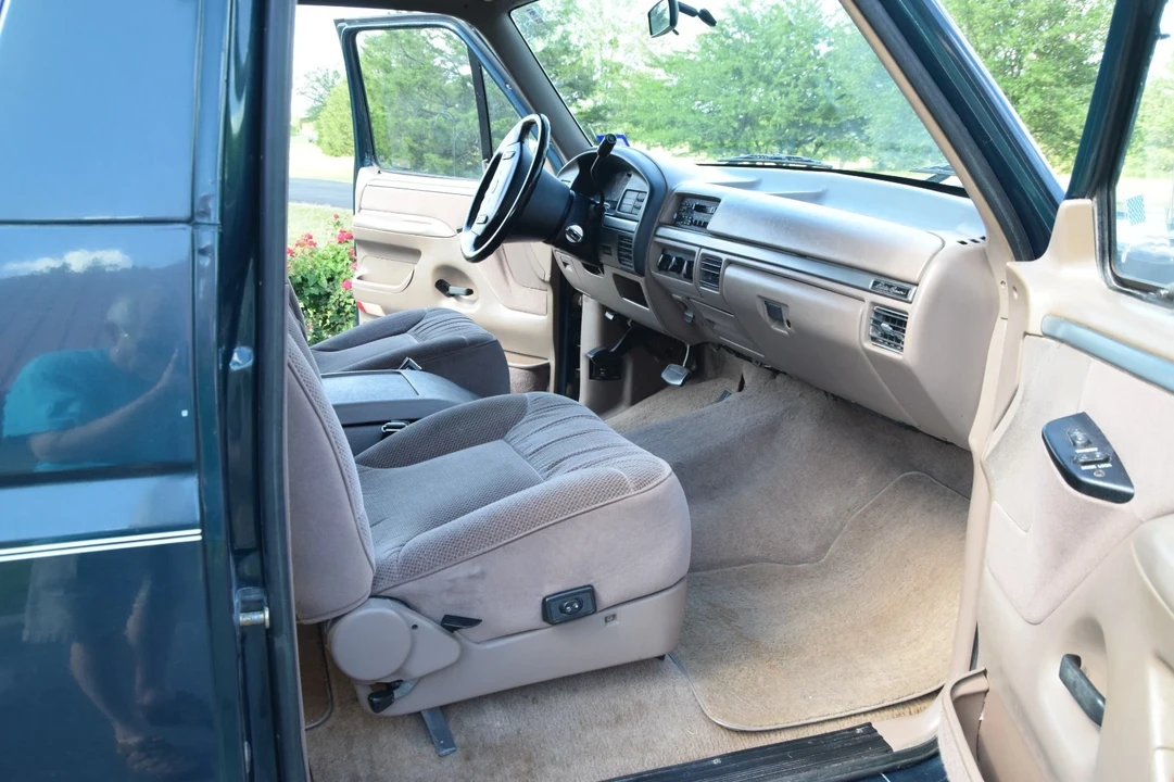 1992 Ford Bronco 5th Gen - Image 4 of 21