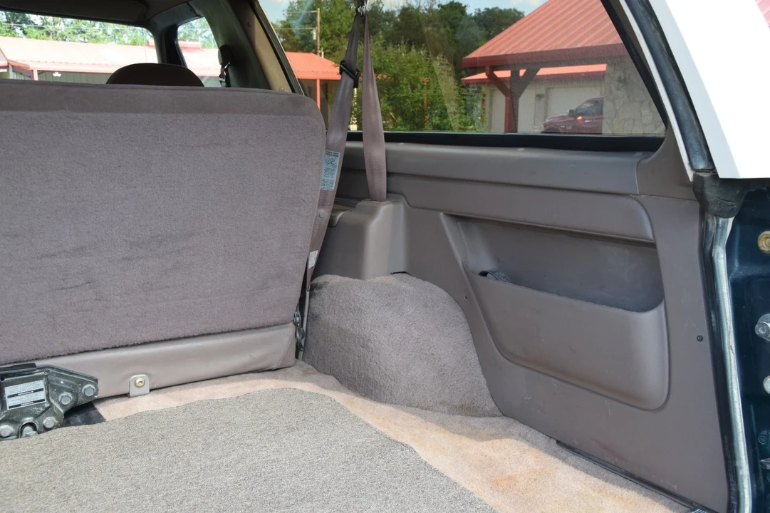 1992 Ford Bronco 5th Gen - Image 7 of 21