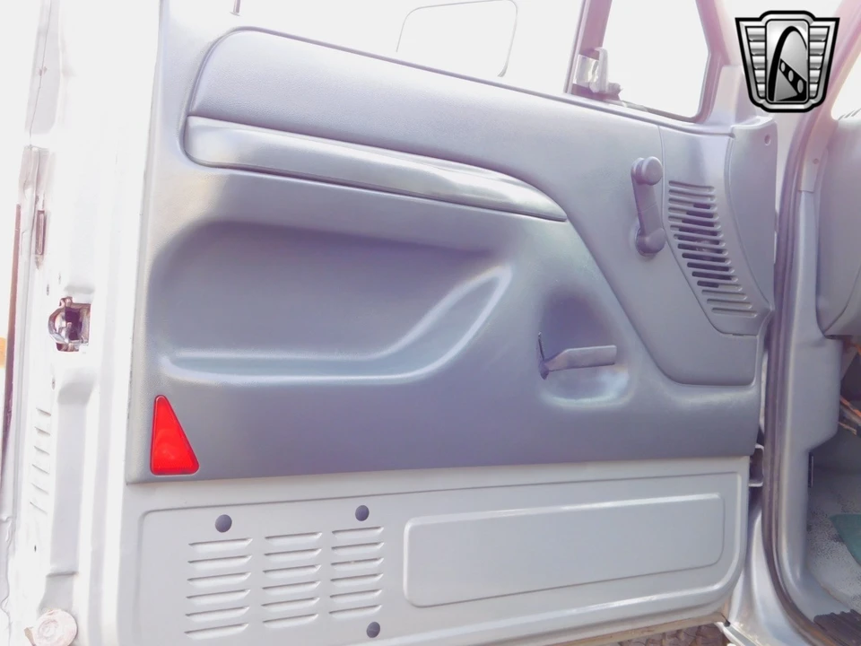 1992 Ford Bronco 5th Gen - Image 12 of 21