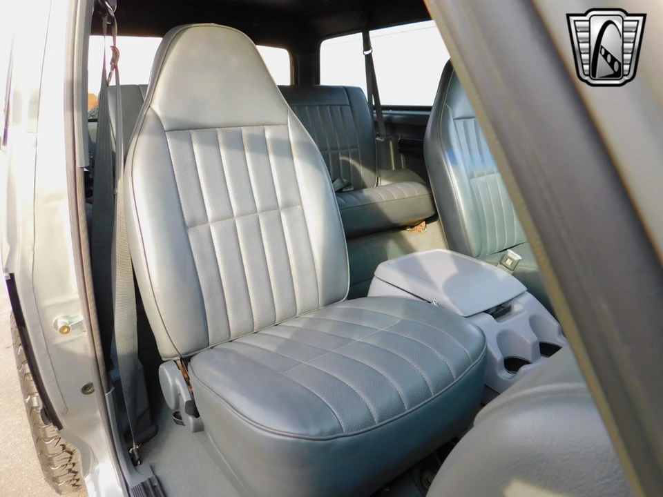 1992 Ford Bronco 5th Gen - Image 18 of 21
