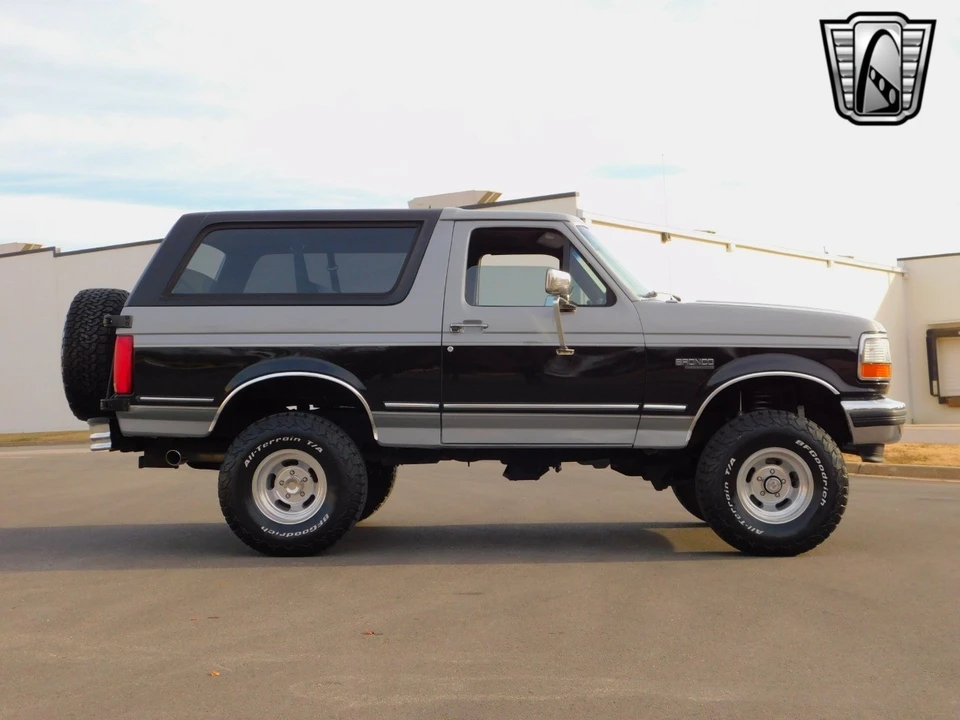 1992 Ford Bronco 5th Gen - Image 8 of 21