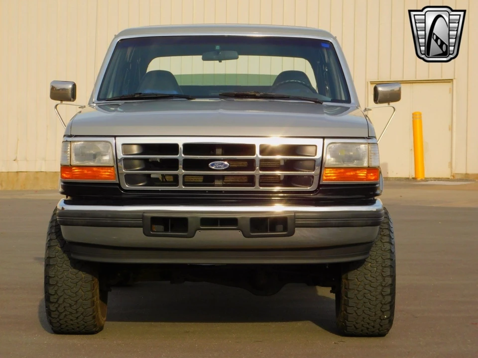 1992 Ford Bronco 5th Gen - Image 10 of 21