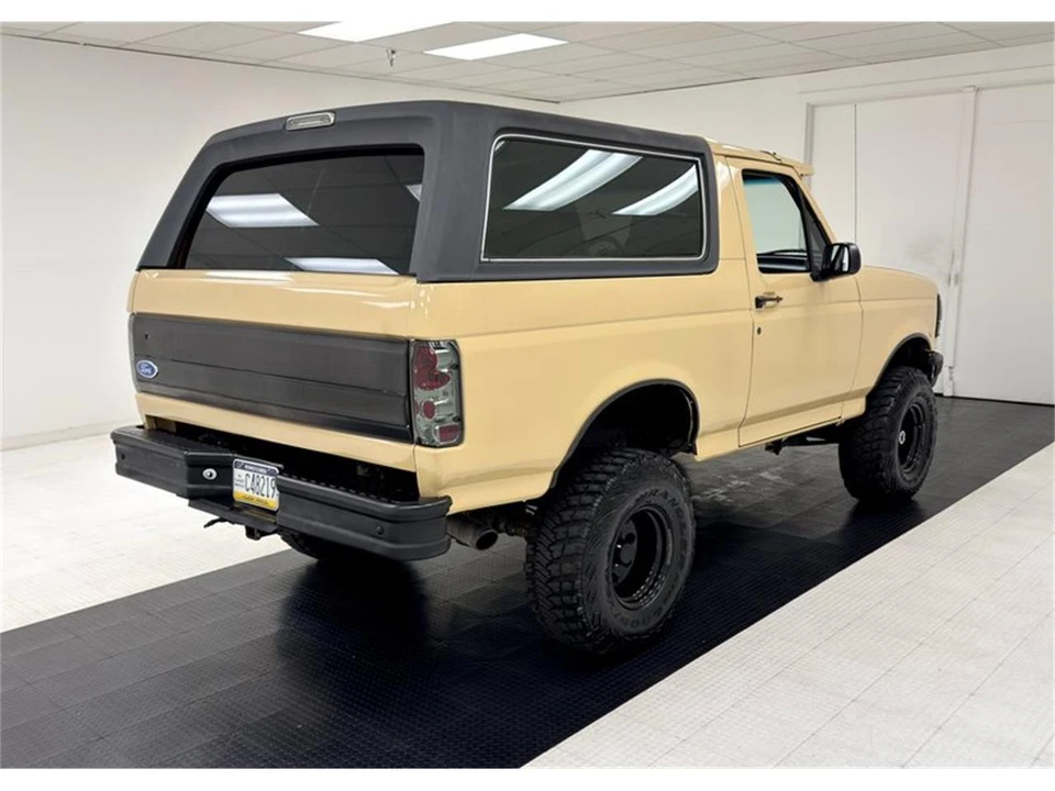 1992 Ford Bronco 5th Gen - Image 5 of 31