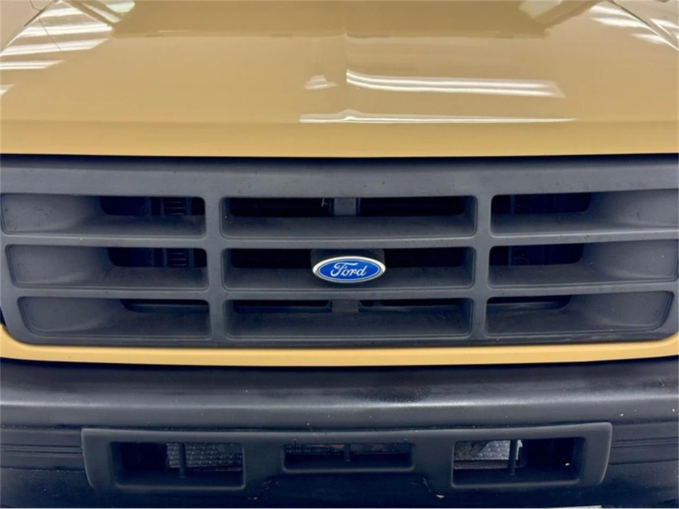 1992 Ford Bronco 5th Gen - Image 9 of 31