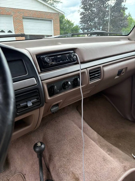 1992 Ford Bronco 5th Gen - Image 13 of 22