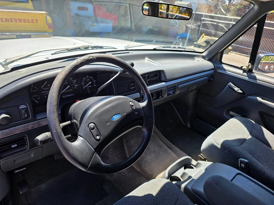 1992 Ford Bronco 5th Gen - Image 9 of 14