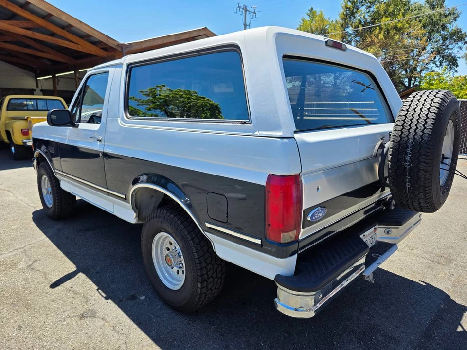 1992 Ford Bronco 5th Gen - Image 3 of 14