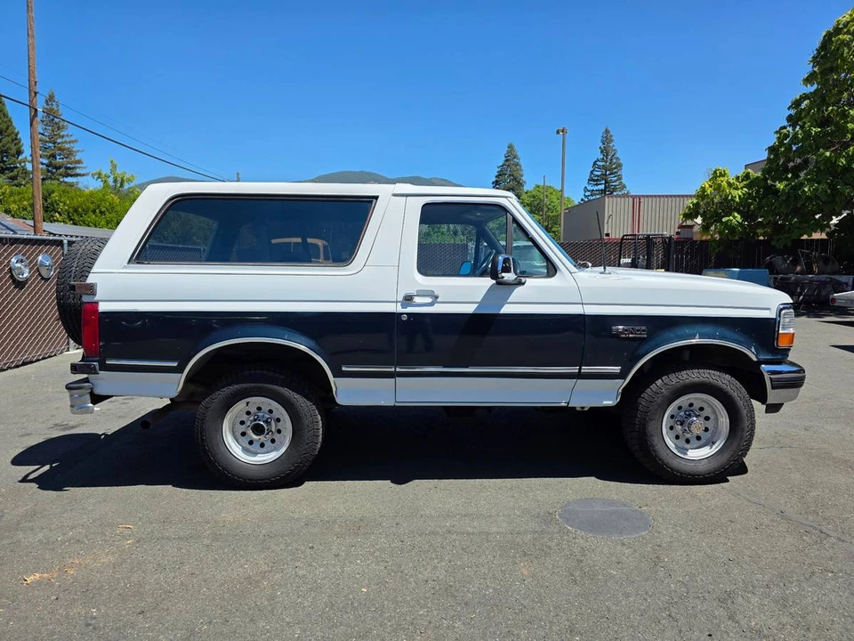 1992 Ford Bronco 5th Gen - Image 10 of 14