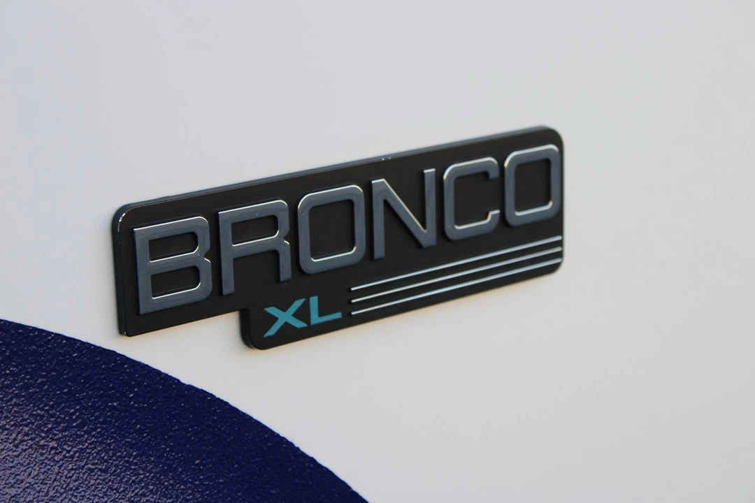1992 Ford Bronco 5th Gen - Image 9 of 31