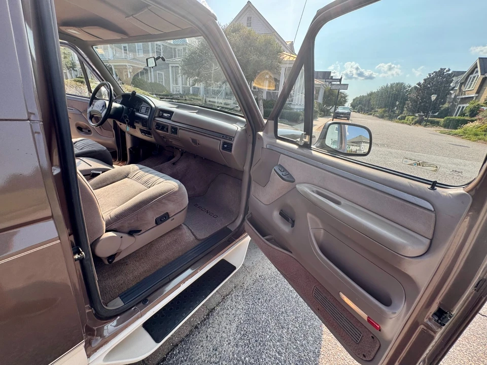 1992 Ford Bronco 5th Gen - Image 14 of 31