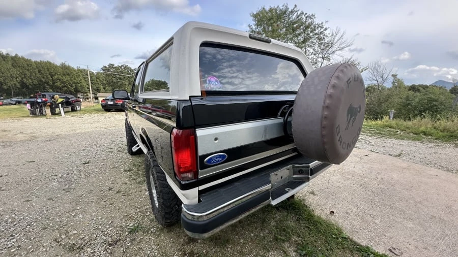 1992 Ford Bronco 5th Gen - Image 4 of 10