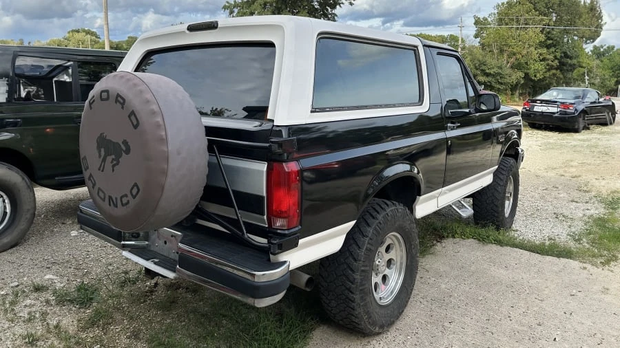 1992 Ford Bronco 5th Gen - Image 3 of 10