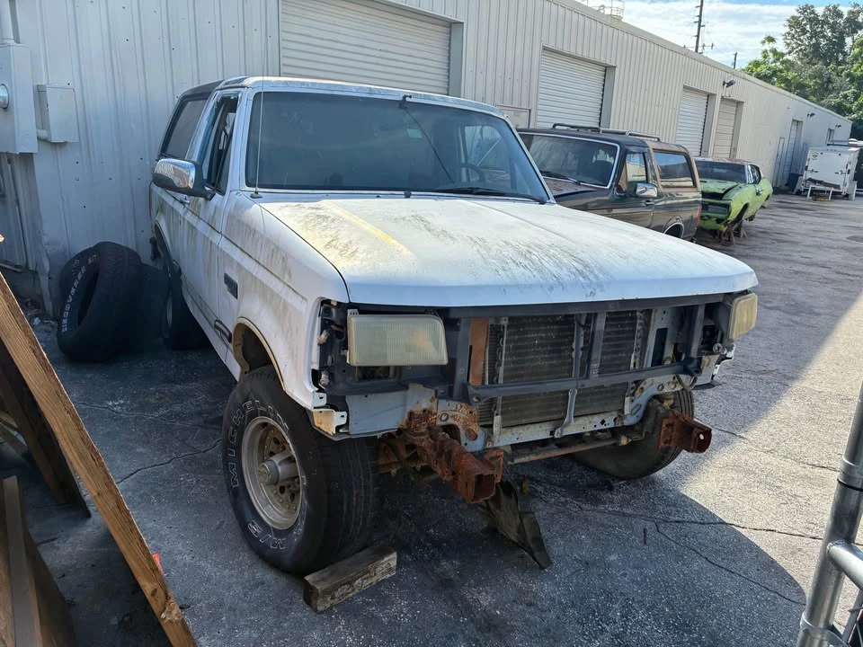 1992 Ford Bronco 5th Gen - Image 4 of 11