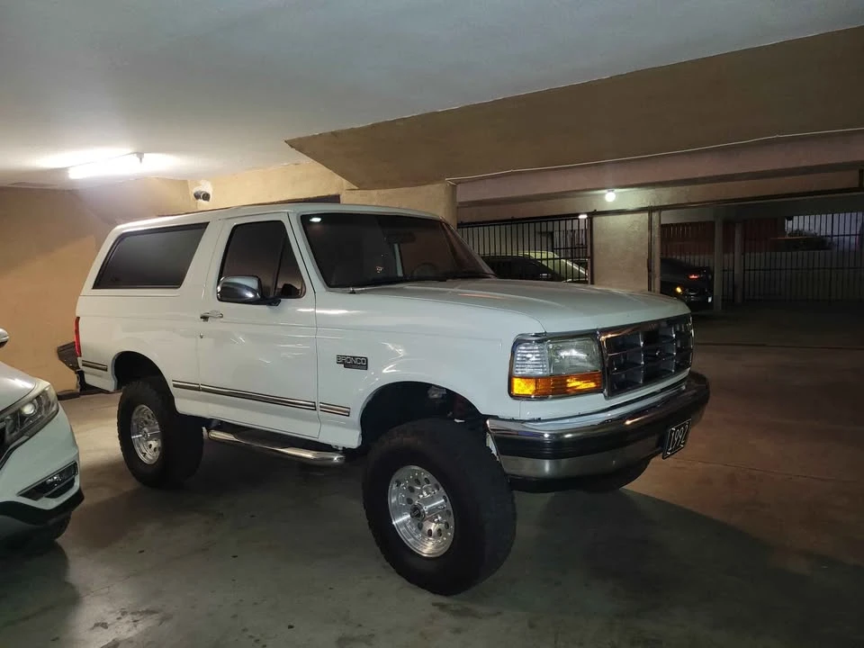 1992 Ford Bronco 5th Gen - Image 4 of 7