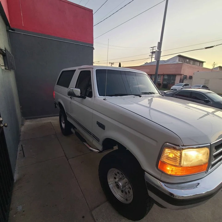1992 Ford Bronco 5th Gen - Image 3 of 7