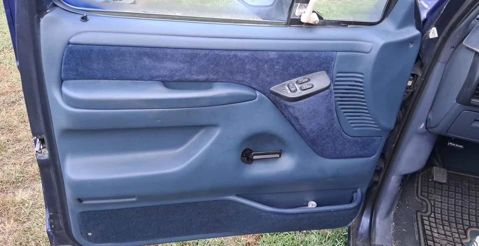 1992 Ford Bronco 5th Gen - Image 4 of 13