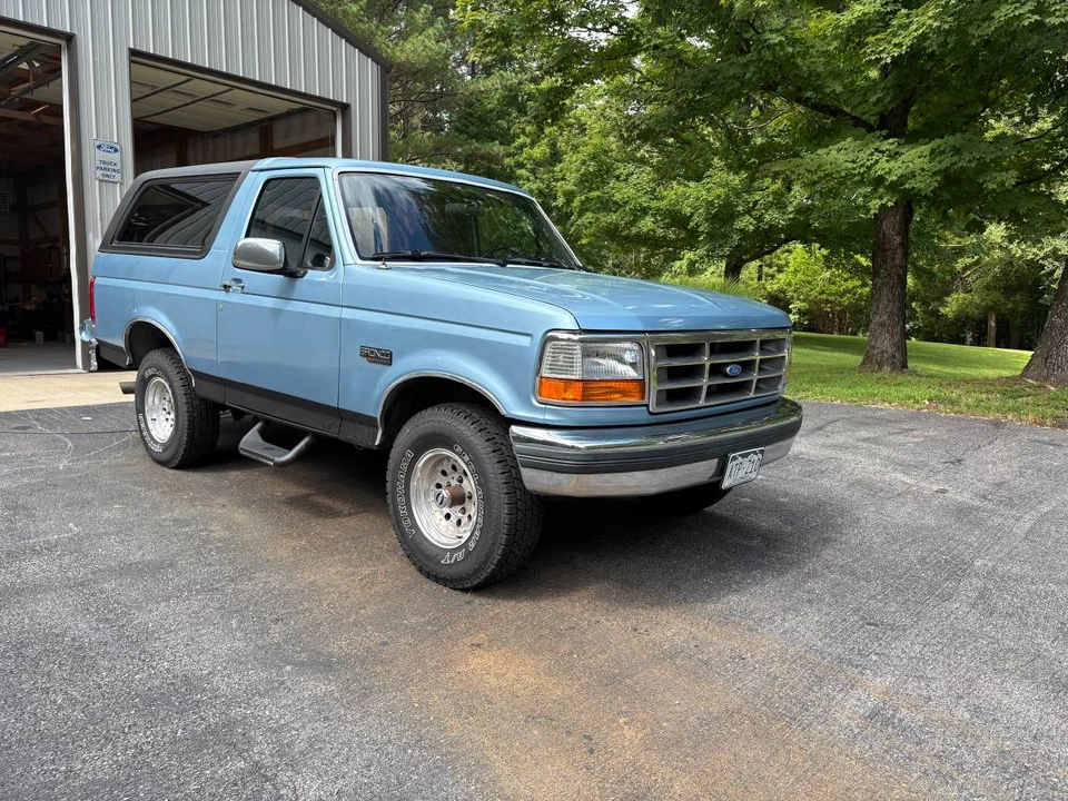 1992 Ford Bronco 5th Gen - Image 5 of 24