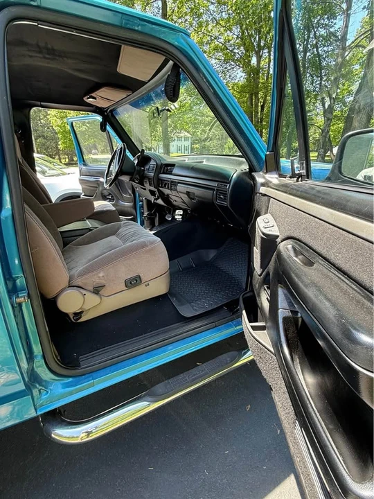 1992 Ford Bronco 5th Gen - Image 9 of 11