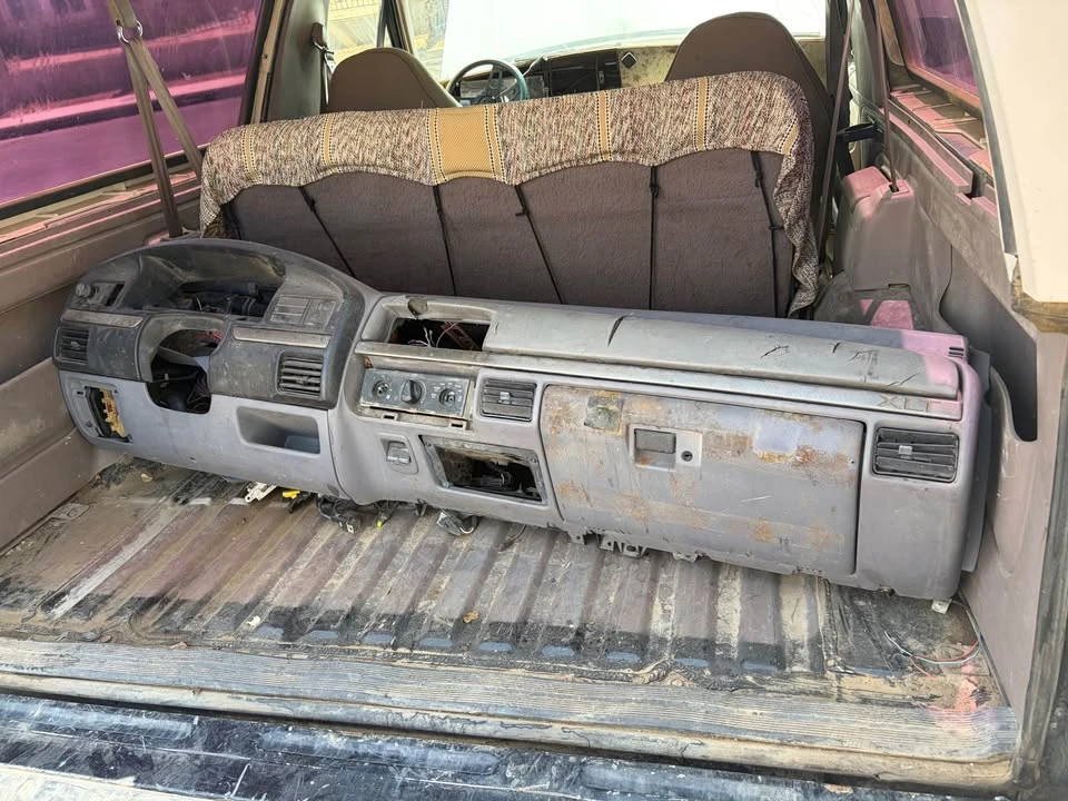 1992 Ford Bronco 5th Gen - Image 11 of 13