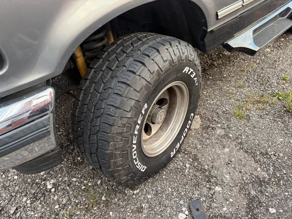 1992 Ford Bronco 5th Gen - Image 3 of 13