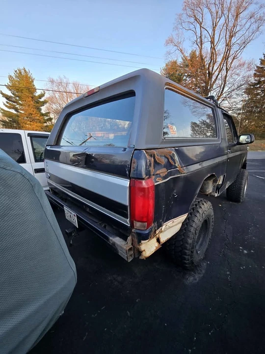 1992 Ford Bronco 5th Gen - Image 11 of 11