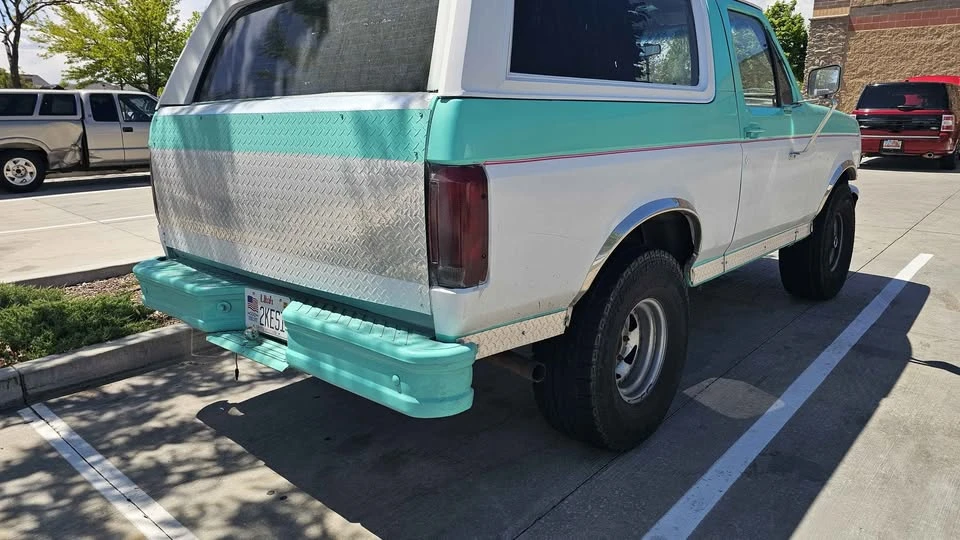 1992 Ford Bronco 5th Gen - Image 4 of 7