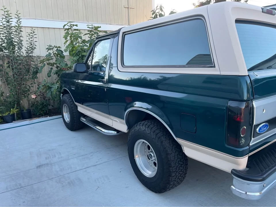 1992 Ford Bronco 5th Gen - Image 5 of 16