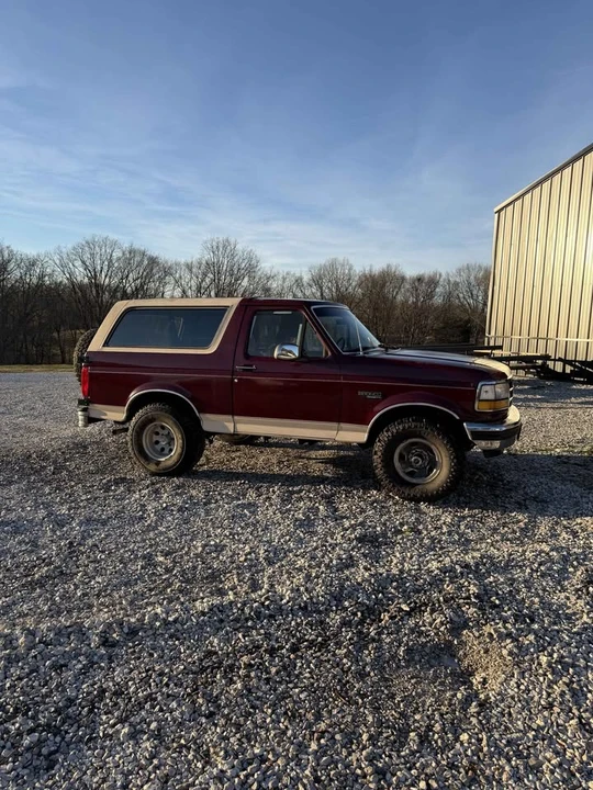 1992 Ford Bronco 5th Gen - Image 2 of 10