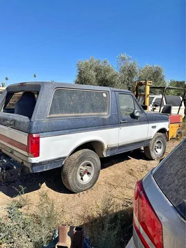 1992 Ford Bronco Sport Utility 2D