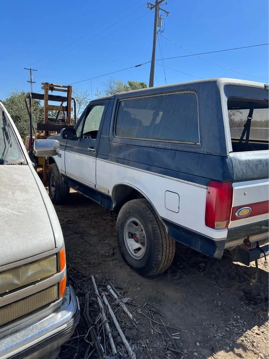 1992 Ford Bronco 5th Gen - Image 2 of 3