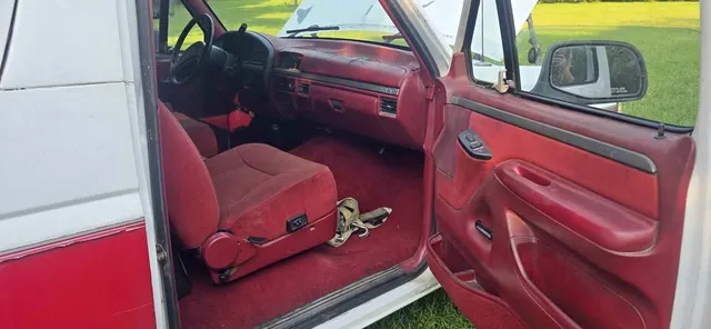 1992 Ford Bronco Sport Utility 2D