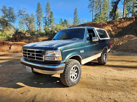 1992 Ford Bronco Sport Utility 2D