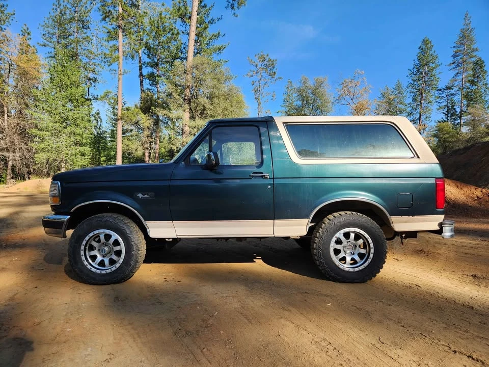1992 Ford Bronco 5th Gen - Image 2 of 20