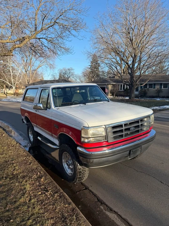 1992 Ford Bronco 5th Gen - Image 2 of 10