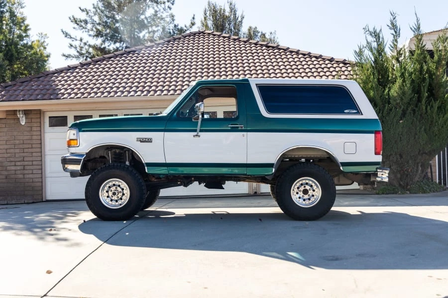 1992 Ford Bronco 5th Gen - Image 15 of 31