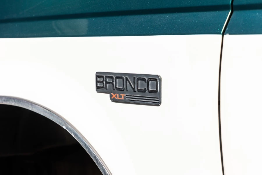 1992 Ford Bronco 5th Gen - Image 11 of 31