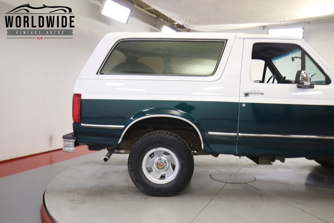 1992 Ford Bronco 5th Gen - Image 9 of 12